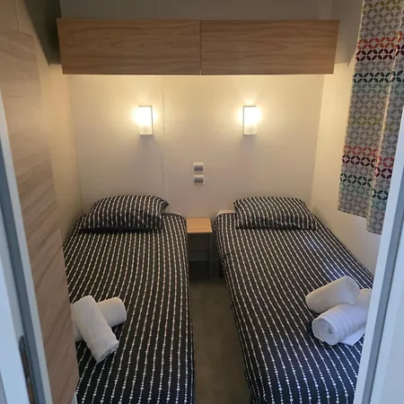 Houlgate-153- Mobilhome Cosy 4 Personnes 5 Etoiles Aldeamento Turístico